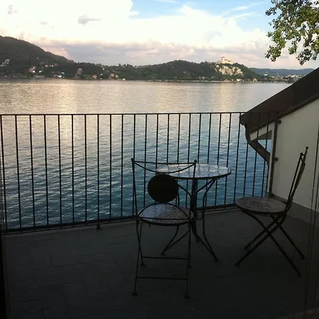 La Darsena Frühstückspension Meina